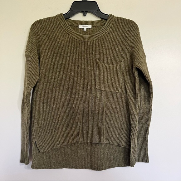 Madewell Sweaters - Women’s Madewell High Low Cropped Ribbed Sweater Size XXS Olive Green Crewneck